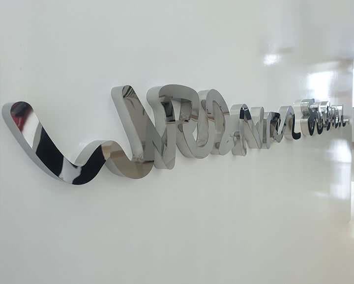 SS Mirror Finished Gold / Silver Sign – gallery image 14